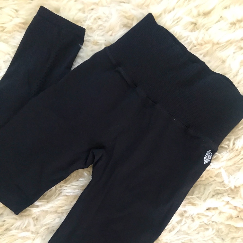 FP Movement by Free People Black M/L Good Karma Leggings
